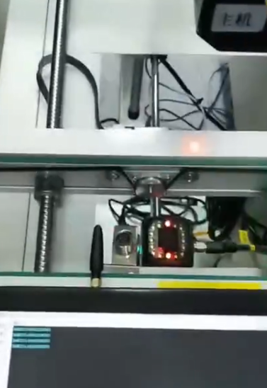 PCB電路板，接駁臺上方下方組網(wǎng)讀碼，主從機掃碼.png